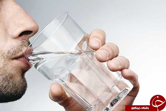 نوشیدن آب ناشتا بیمارتان می کند