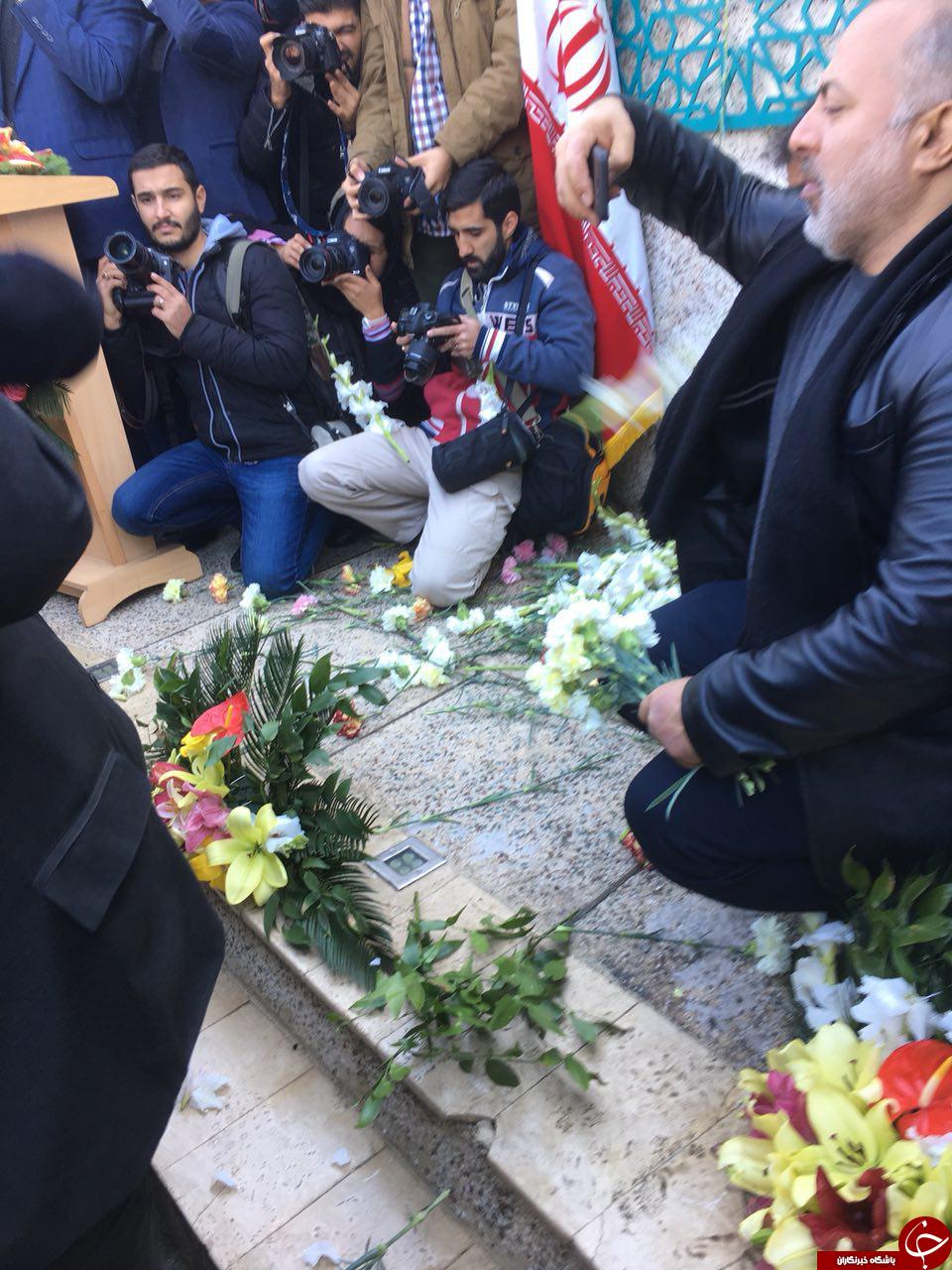 گلباران محل جلوس امام خمینی(ره) در گلزار شهدا + تصاویر