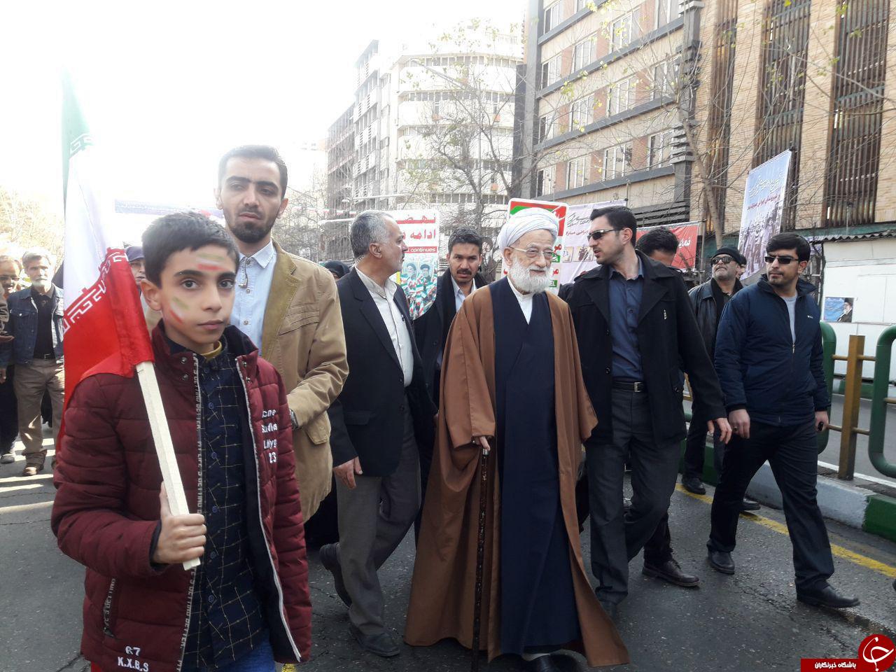 حضور مقامات کشوری و لشکری در راهپیمایی باشکوه 22 بهمن +تصاویر