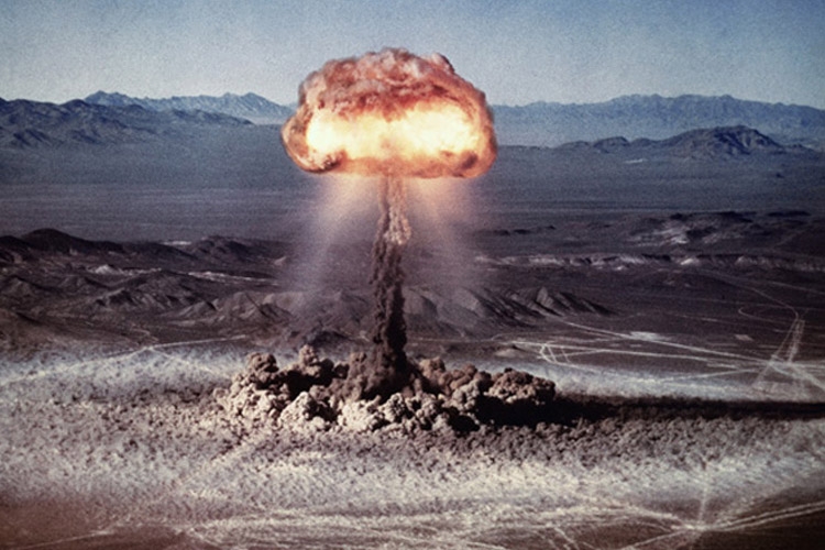 انفجار بزرگترین بمب عمل نکرده تاریخ+فیلم