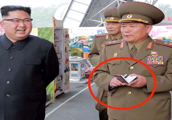 چرا اطرافیان رهبر کره شمالی همواره 