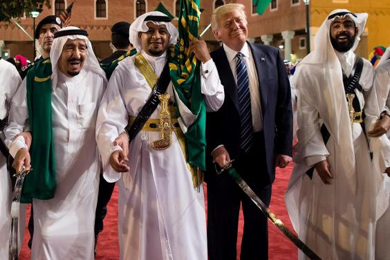 لس‌آنجلس تایمز: چرا ایران باید دشمن و عربستان دوست ما باشد؟