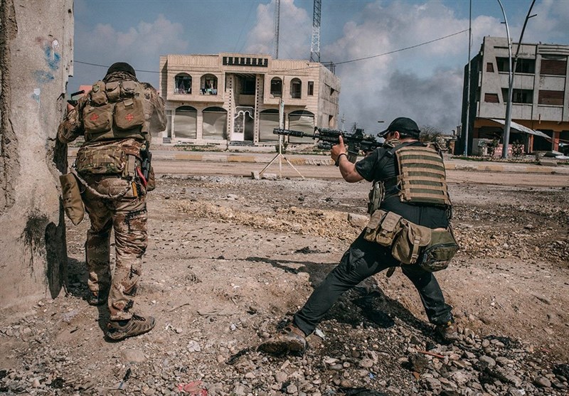 فداکاری جانانه نیروهای عراقی برای نجات غیرنظامیان در موصل+ فلیم