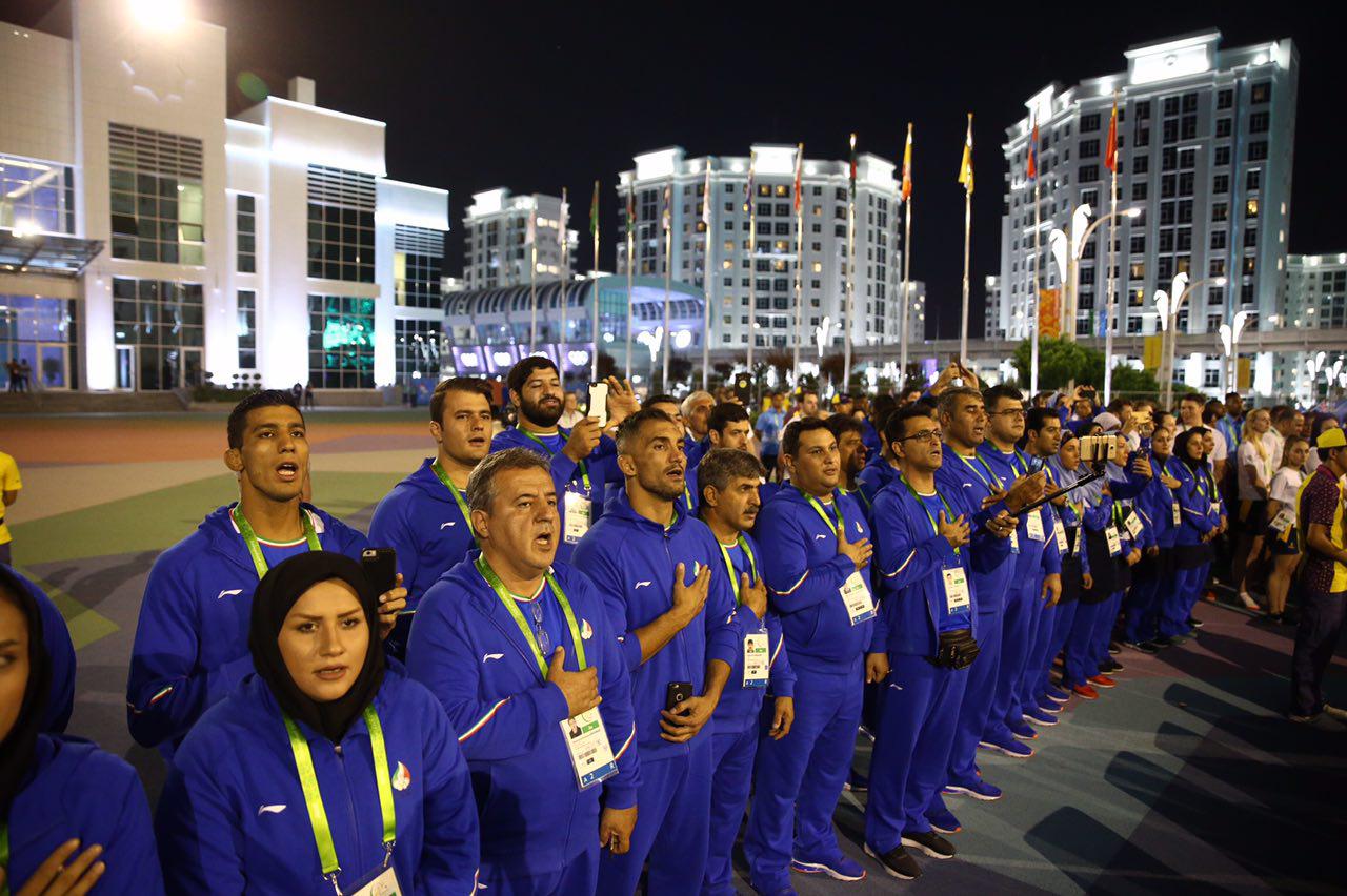 تصاویری از کاروان ورزشی ایران در دهکده بازی های آسیایی داخل سالن