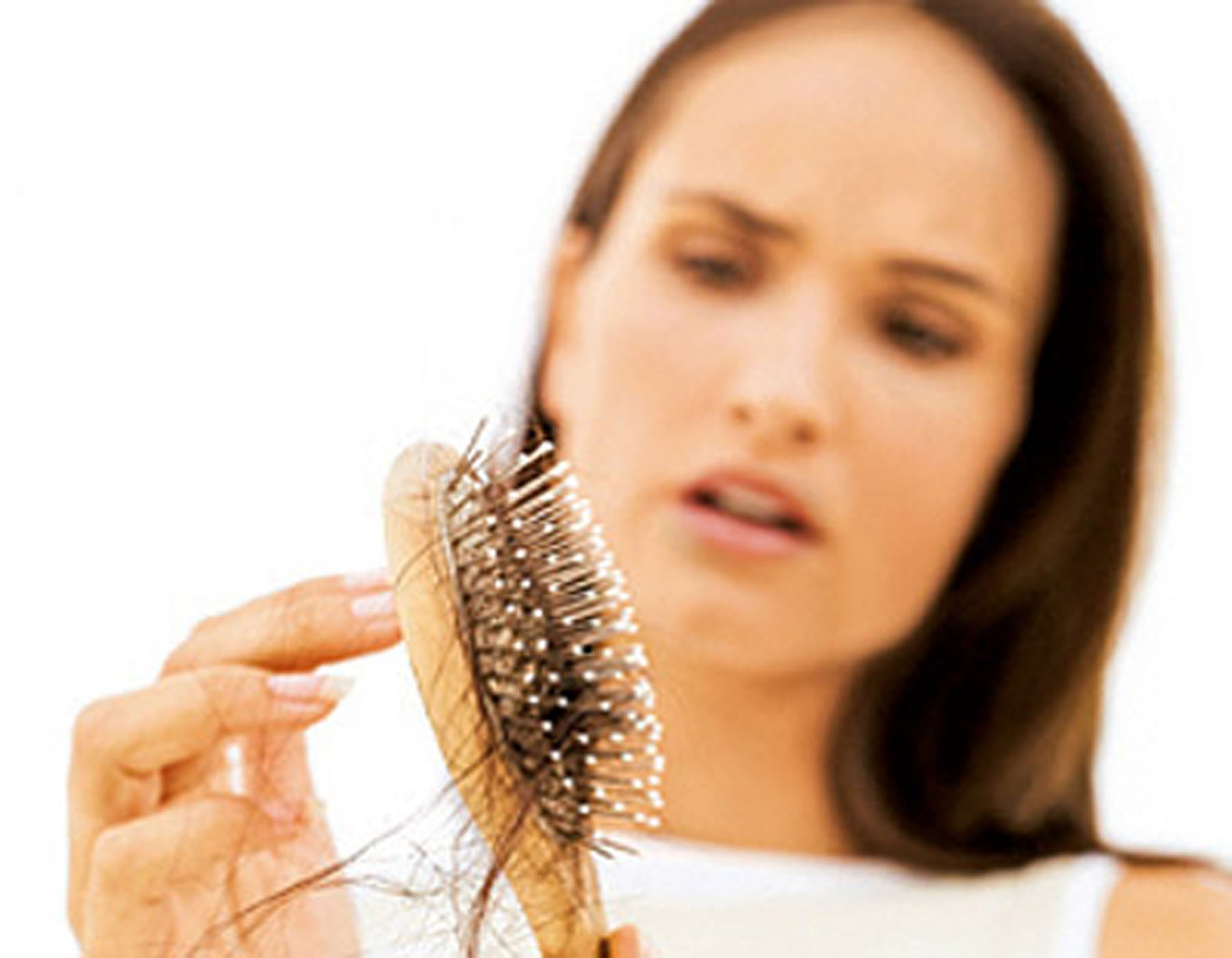 1-چگونه ریزش موی فصلی را برطرف کنیم2-راهکار‌های فوق العاده موثر برای درمان ریزش موی فصلی درپاییز