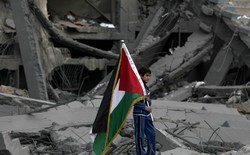 ابراز همدردی نوجوانان غزه با زلزله زدگان کرمانشاه