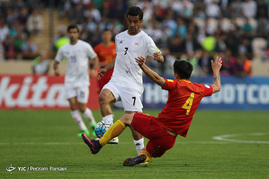 دیدار تیم‌های فوتبال ایران و چین