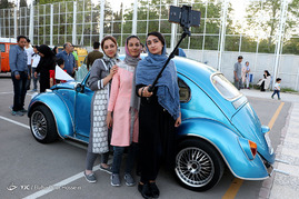 گردهمایی خودروهای فولکس واگن کلاسیک در شیراز