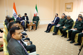 ملاقات وزیر دفاع ایران با وزیر دفاع هندوستان 