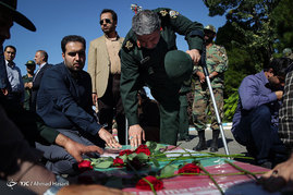 استقبال از پیکر ۱۹ شهید گمنام دفاع مقدس در مشهد