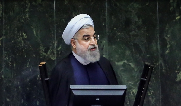 البرلمان الايراني يطلب من روحاني الحضور في غضون شهر للرد على تساؤلات النواب
