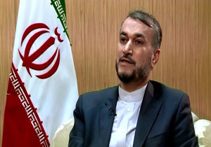 عبداللهيان: طهران ليست لديها مشكلة للجلوس على طاولة المفاوضات مع واشنطن
