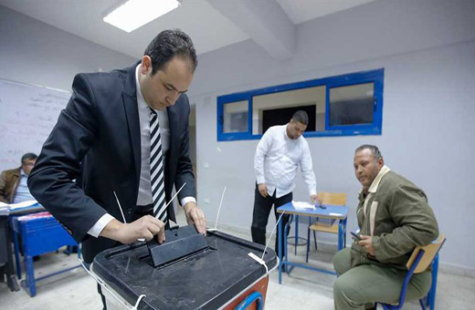 هيئة الانتخابات المصرية: لا شكاوى حول رشاوى في استفتاء التعديلات الدستورية