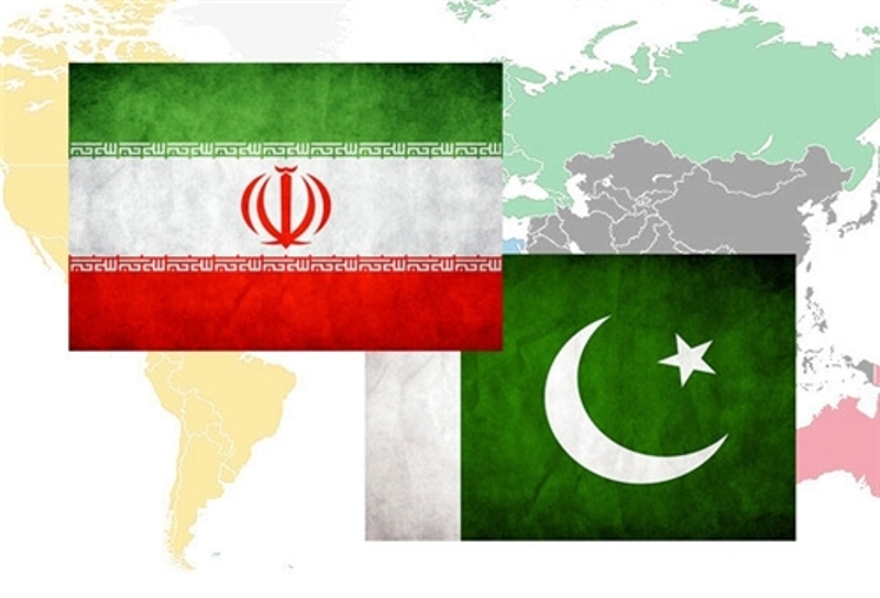 صحيفة باكستانية: يجب الإستفادة من فرصة التجارة مع ايران