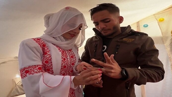 حفل زفاف في غزة بوجه مبتسم وقلب محترق + فيلم