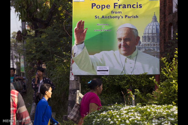 Pope Francis visits Myanmar