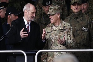 Poland officially welcomes NATO battalion