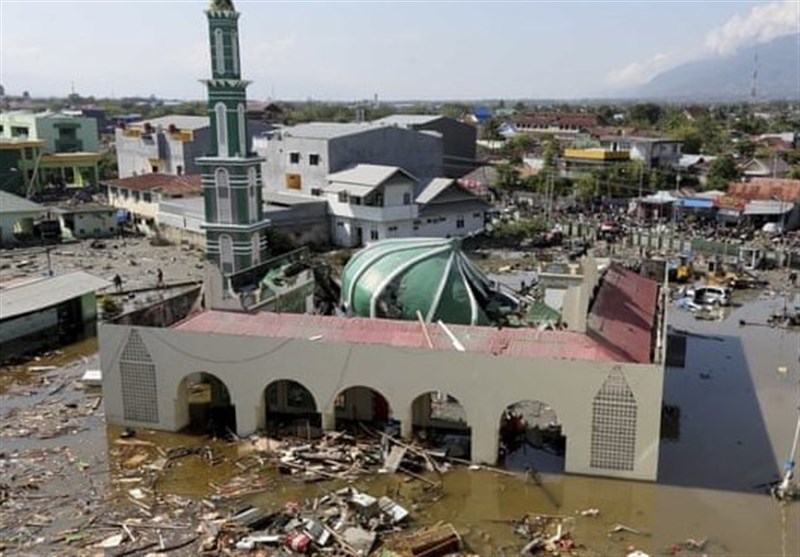Iran Sympathizes with Indonesia over fatal quake, tsunami