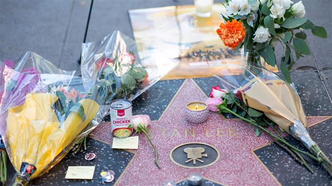 Fans pay tribute to Stan Lee at his Hollywood Walk of Fame star