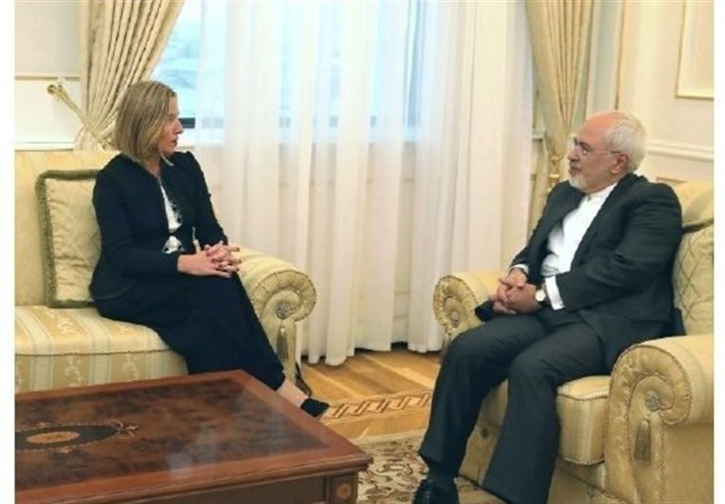 Zarif holds diplomatic meetings in Geneva