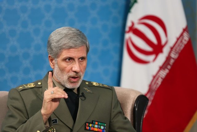 Iran-Iraq ties impervious to 'mischievous meddling': Defense minister