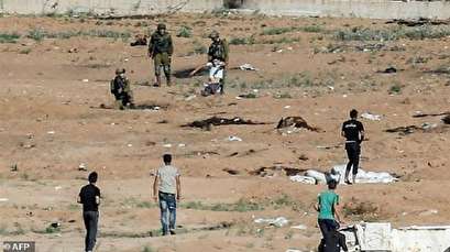 Israeli tank fire kills Palestinian teen near Gaza fence