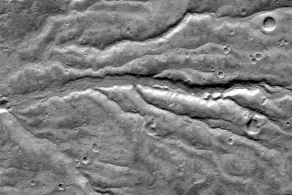 Precipitation explains Mars' fluvial patterns, astronomers claim