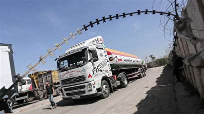 Israel closes Gaza’s main cargo crossing to pressure Hamas
