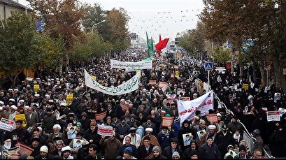 Iranians rally to support establishment as riots contained