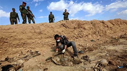 UN team discovers 12 mass graves in Iraq