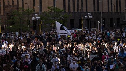 Mayor declares curfew for Minneapolis rocked with protests against police brutality