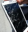 آزمایش مقاومت دو گوشی  Galaxy S3  و iPhone در برابر سقوط و پرتاب! (فیلم)