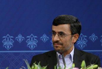 حضور احمدي‌نژاد در ضيافت سحري پادشاه عربستان
