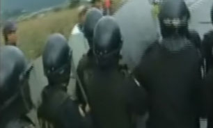 فیلم / درگيري پليس با معترضان سرخپوست
