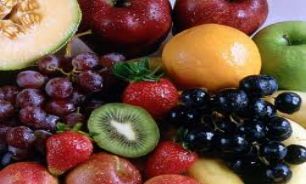 بیماری مسافرتی گاهي با خوردن  میوه منتقل می شود
