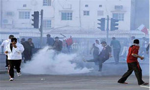 رژیم آل خلیفه به دنبال باج گیری از انقلابیون بحرینی