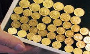 "سکه امامی" 982 هزار تومان/ "طلای 18 عیار" 100 هزار تومان/ "دلار" 3200 تومان