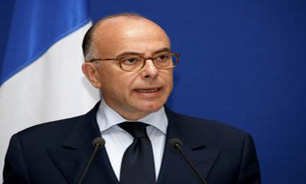 وزير کشور فرانسه عمليات برای يافتن عامل حمله به دفتر شارلی ابدو را مثبت ارزيابی کرد