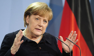 مرکل: آلمان از حق اسرائیل در دفاع از خود حمایت می کند