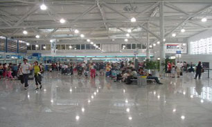 تخلیه فرودگاه سن‌پترزبورگ در پی تهدید به بمب‌گذاری