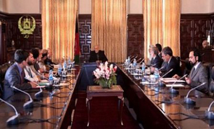 دیدار کرزی با دو نامزد ریاست جمهوری افغانستان