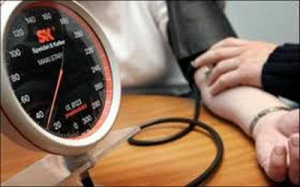 راه کارهای کاهش سریع فشار خون با طب سنتی!