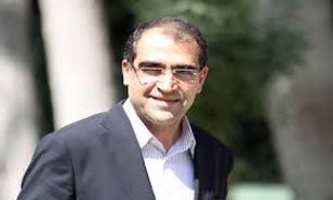 ادای احترام وزیر بهداشت به شهید حمید ادیبی