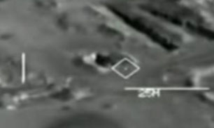 انبارهای سلاح داعش مورد حملات هوایی قرار گرفت + فیلم