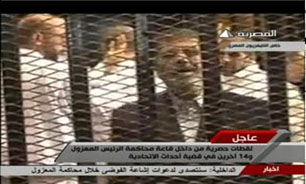 امروز؛ ادامه محاکمه مرسی در دادگاه جنايی قاهره