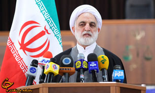 تاکید بر اجرای حکم دو مورد اسیدپاشی در تهران/ بازداشت یکی از مدیران شهرداری به اتهام امنیتی/ ادامه رسیدگی پرونده رئیس جمهور سابق