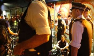 درگیری پلیس انگلیس با فعالان "جنبش اشغال"/ بازداشت یک معترض