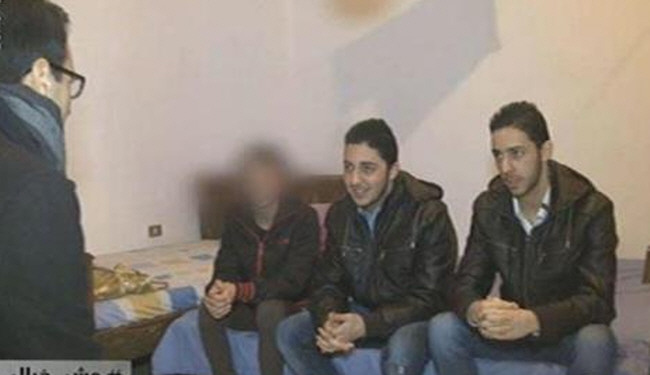 مادری که سه پسرش را 17 سال در خانه حبس کرد! +عکس