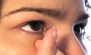 لنزهایی که پیشرفت اختلال نزدیک بینی را متوقف می‌کند