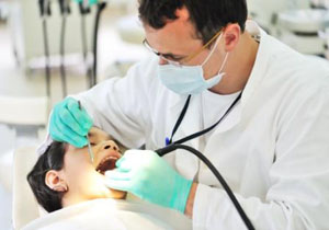 تعیین تعرفه واحد برای تمامی رشته‌های تخصصی دندان پزشکی
